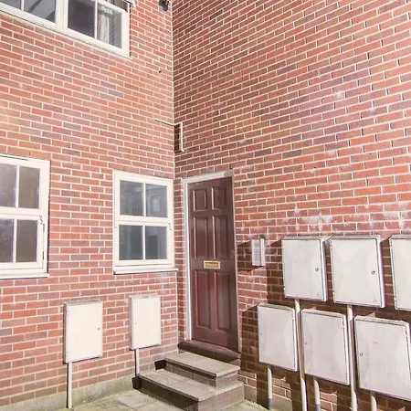 Bright 1Bed Apt Between City Centre / Ashton Gate Бристоль