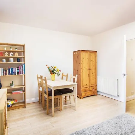Bright 1Bed Apt Between City Centre / Ashton Gate